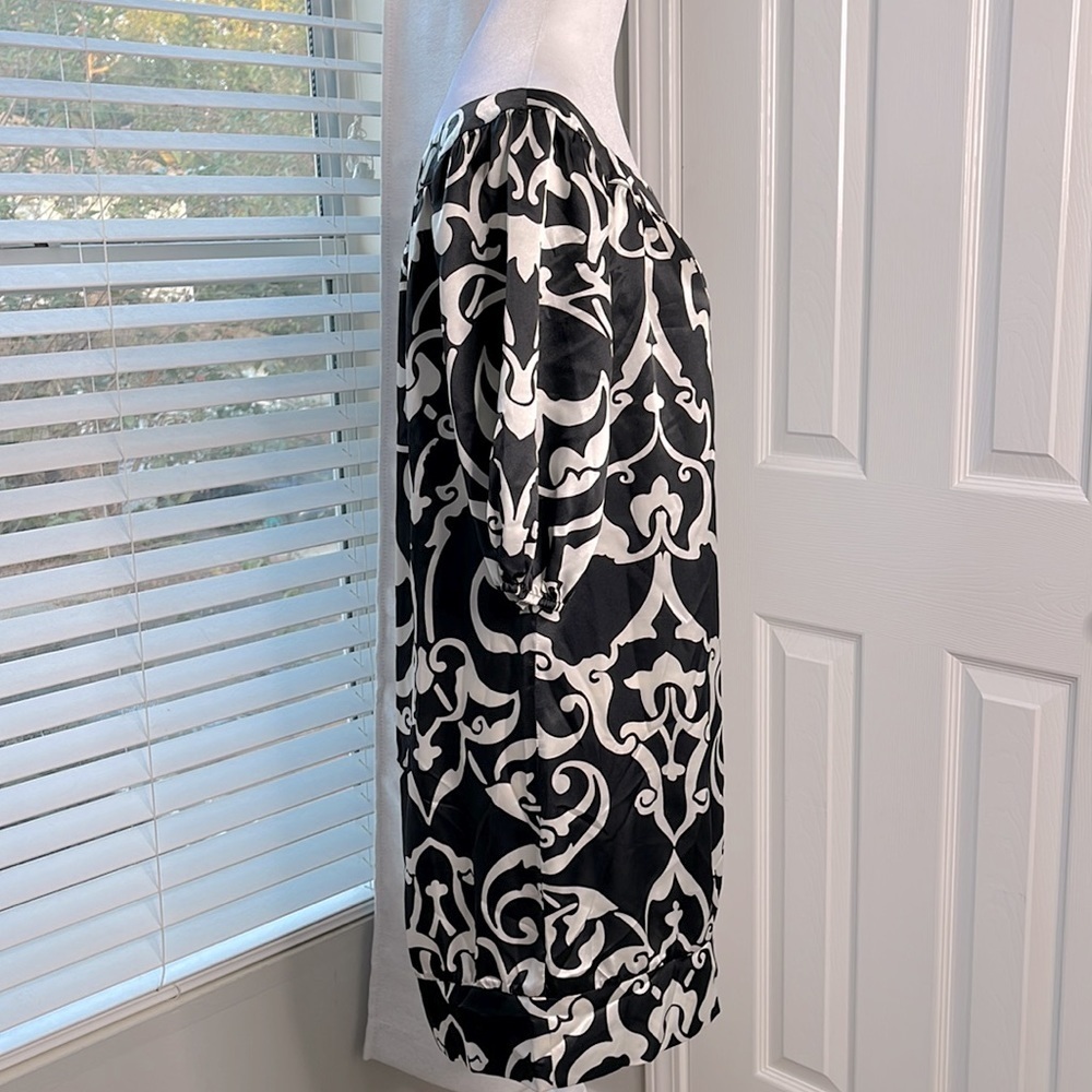 3/$10 White House Black Market Silky Boat Neck Mini Dress - Picture 8 of 12
